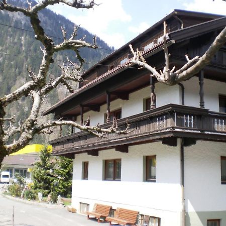 Bergsteiger-Zimmer Pension Obermair Mayrhofen Dış mekan fotoğraf